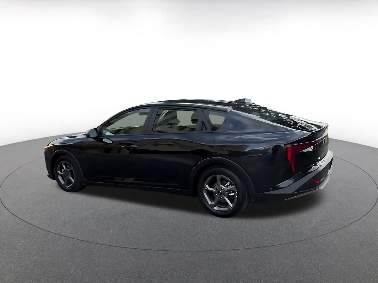 Thumbnail: 2025 Kia K4 - 13