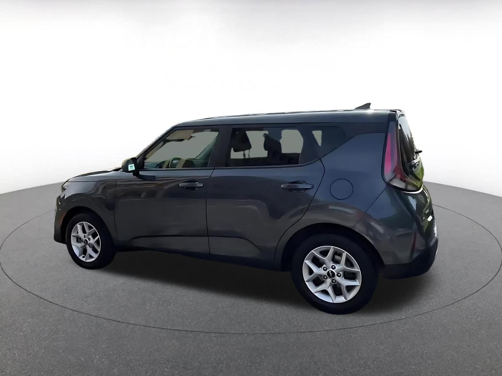 Thumbnail: 2025 Kia Soul - 10