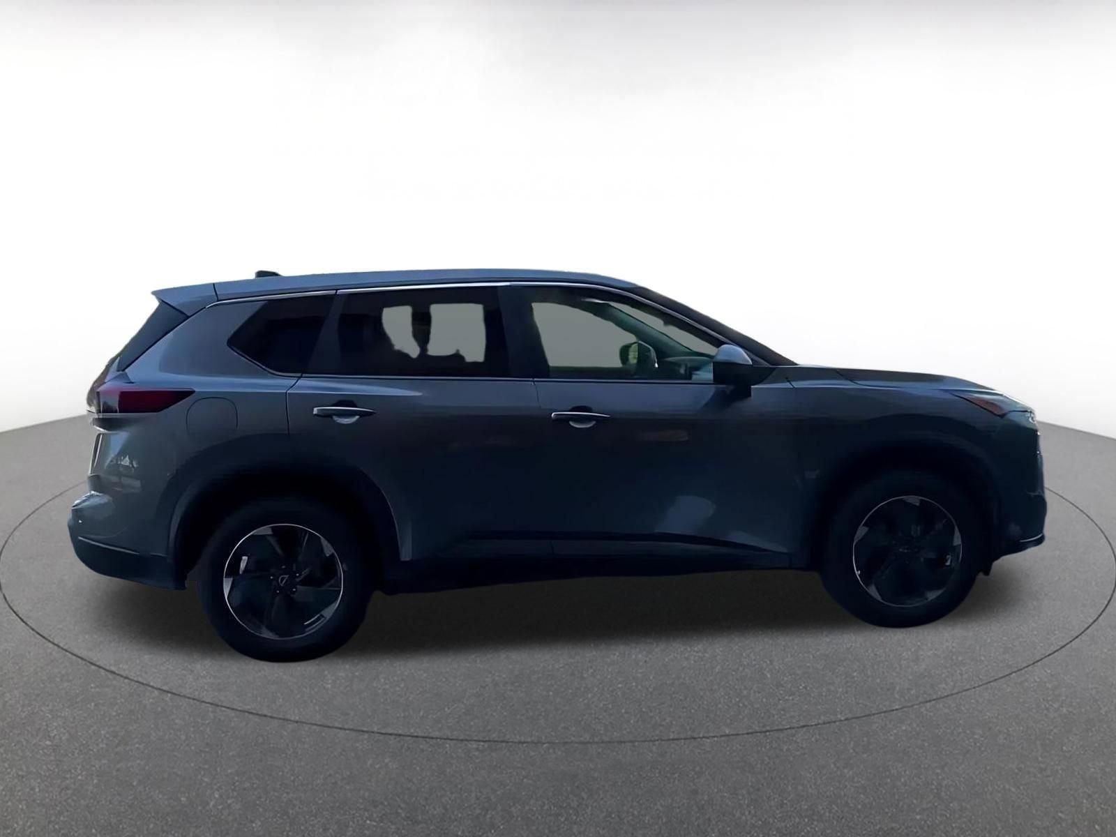 Thumbnail: 2025 Nissan Rogue - 16