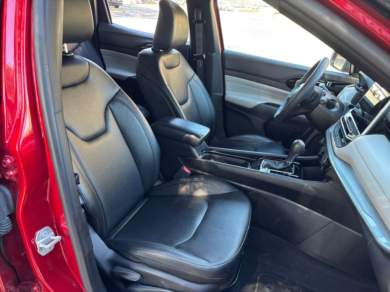 Thumbnail: 2025 Jeep Compass - 31