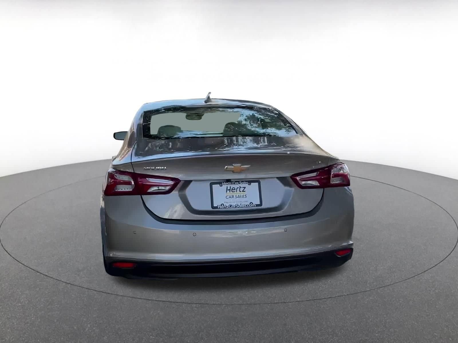 Thumbnail: 2024 Chevrolet Malibu - 12