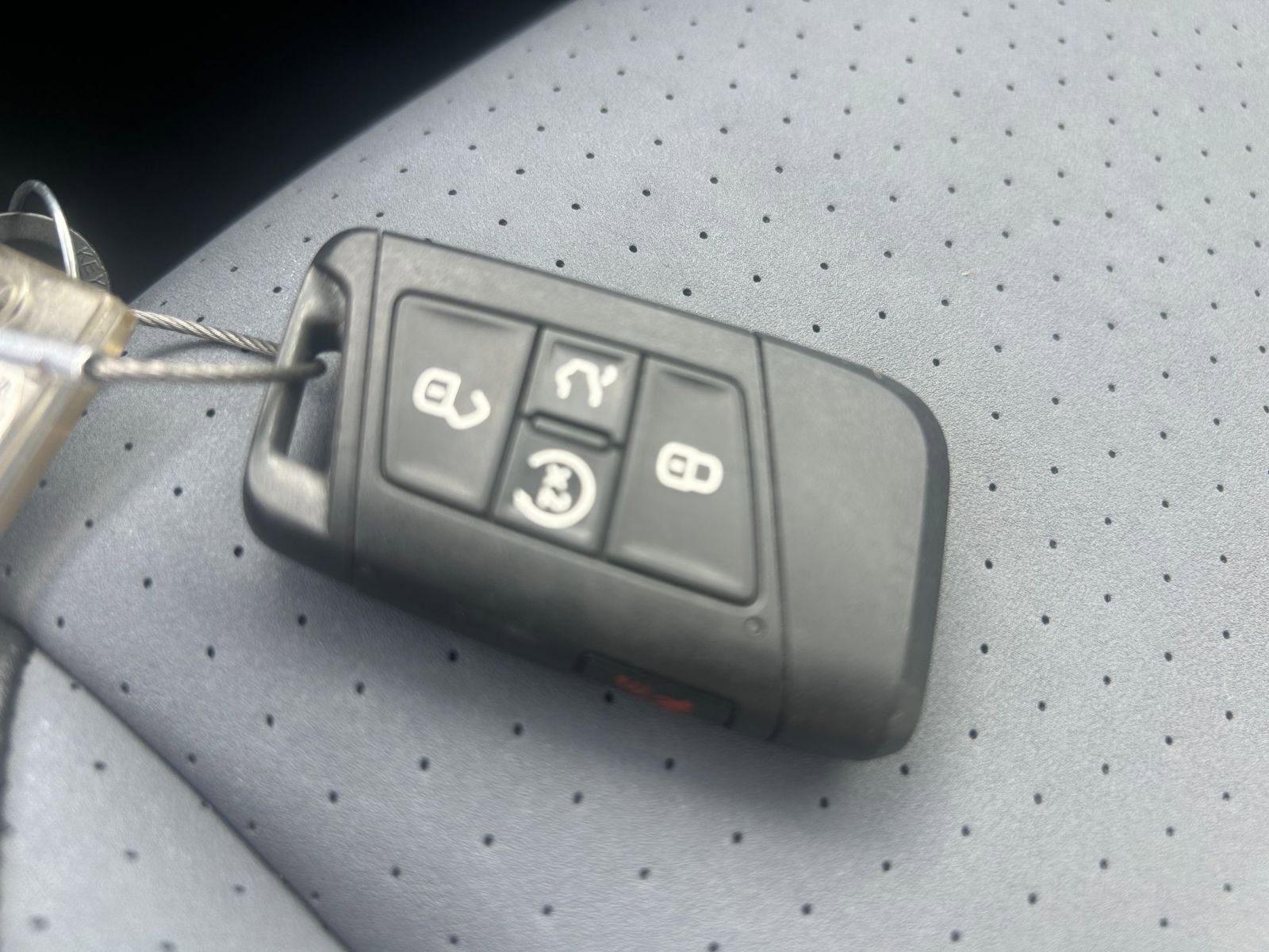 Thumbnail: 2025 Volkswagen Jetta - 22