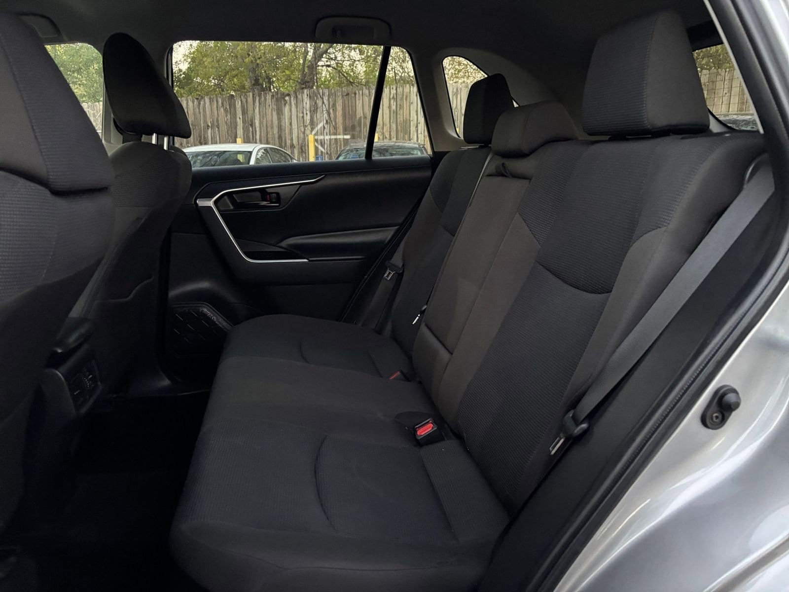 Thumbnail: 2025 Toyota RAV4 - 25