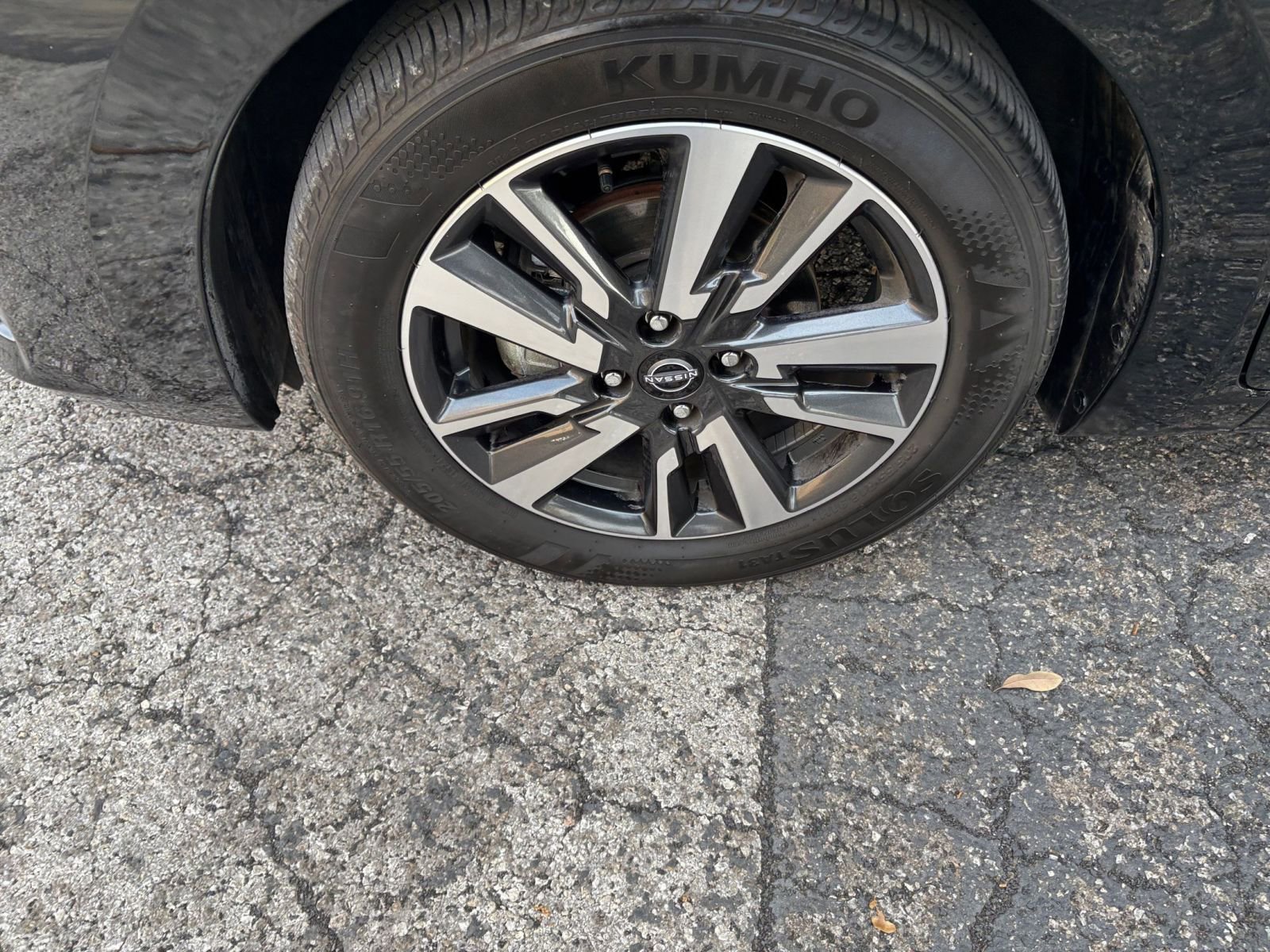 Thumbnail: 2025 Nissan Versa - 25