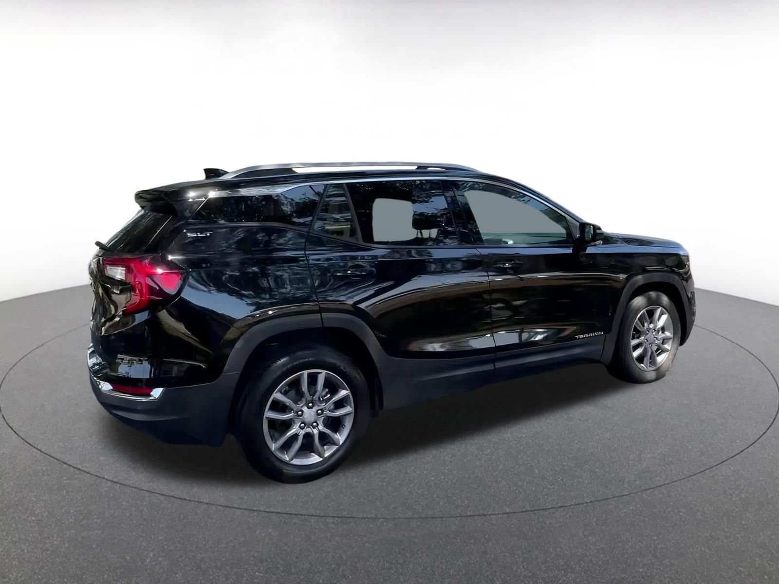 Thumbnail: 2023 GMC Terrain - 15