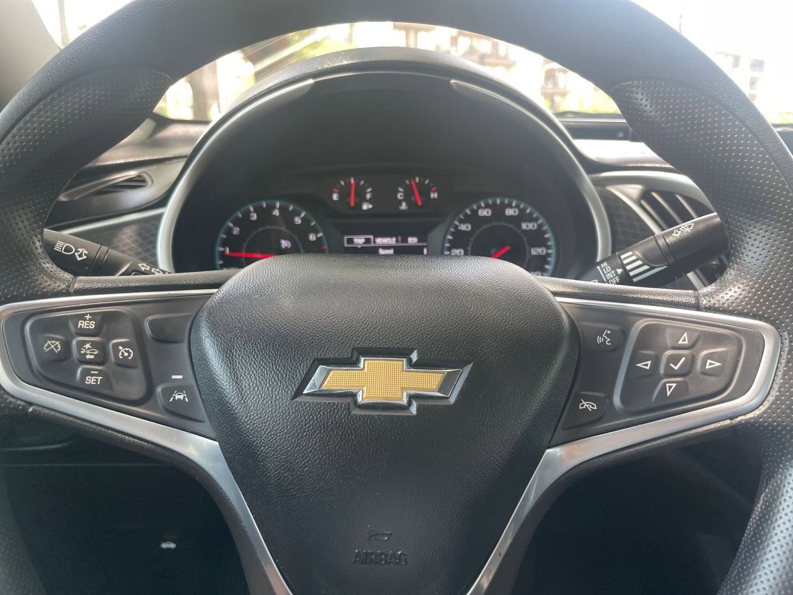 Thumbnail: 2023 Chevrolet Malibu - 28