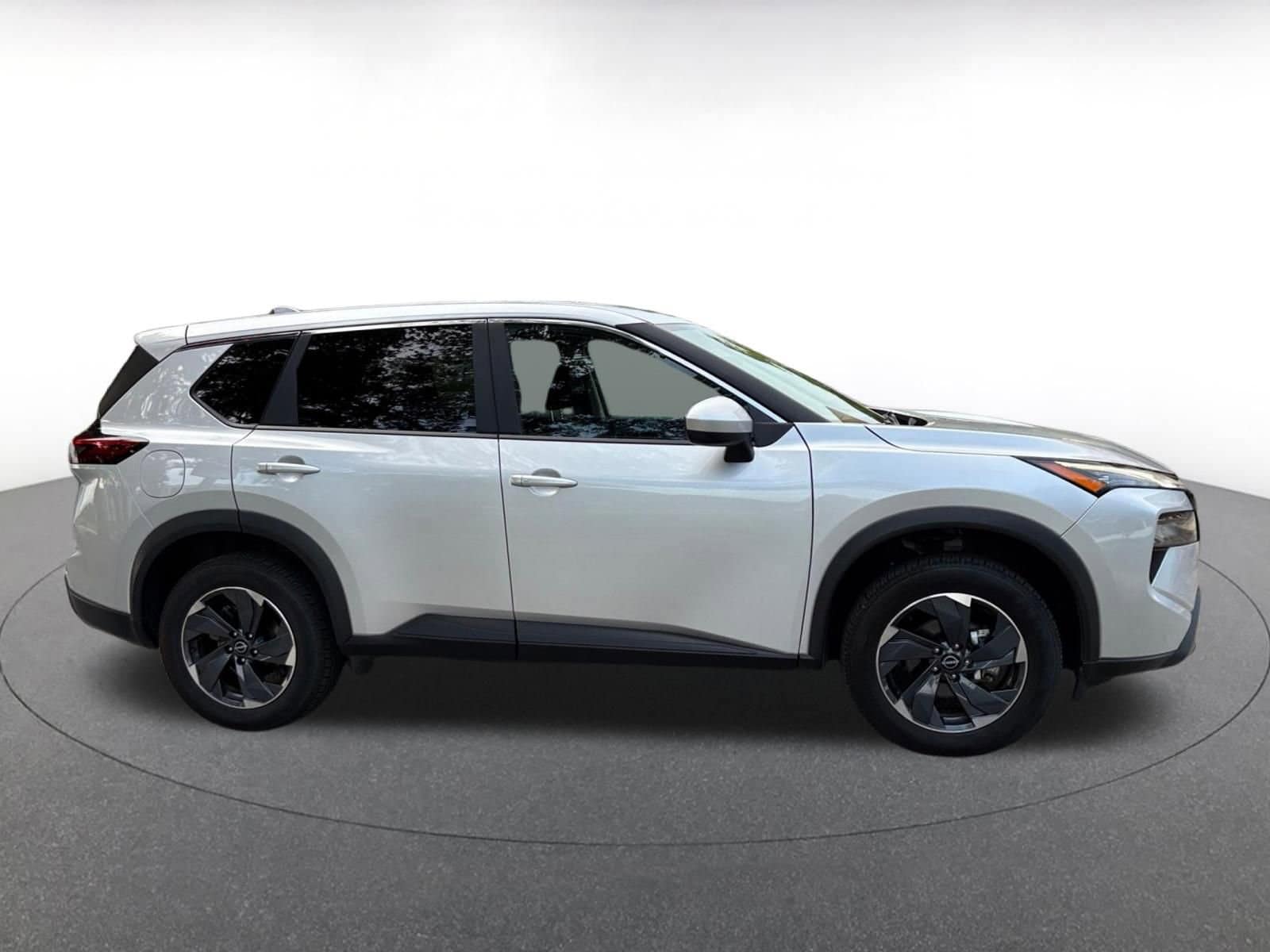 Thumbnail: 2025 Nissan Rogue - 15