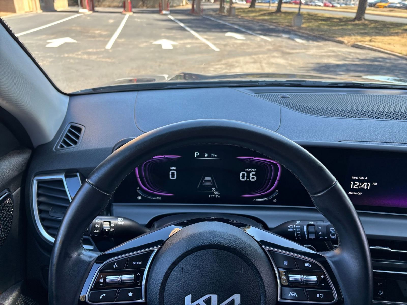 Thumbnail: 2025 Kia Seltos - 29