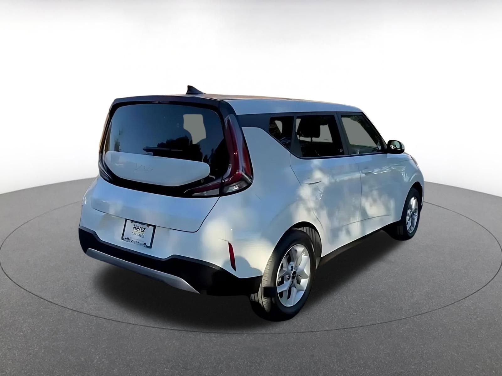 Thumbnail: 2025 Kia Soul - 13
