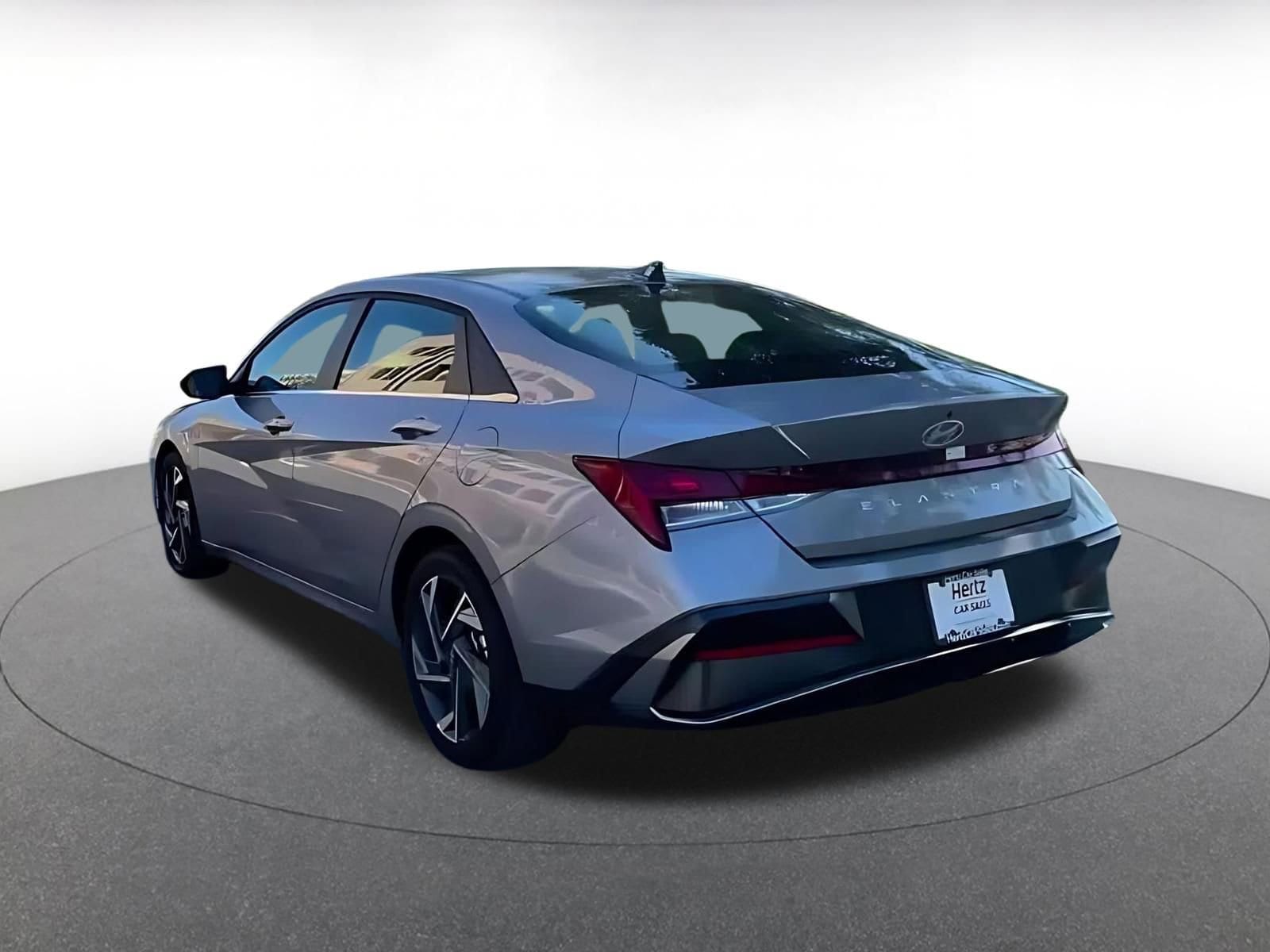 Thumbnail: 2025 Hyundai Elantra - 11