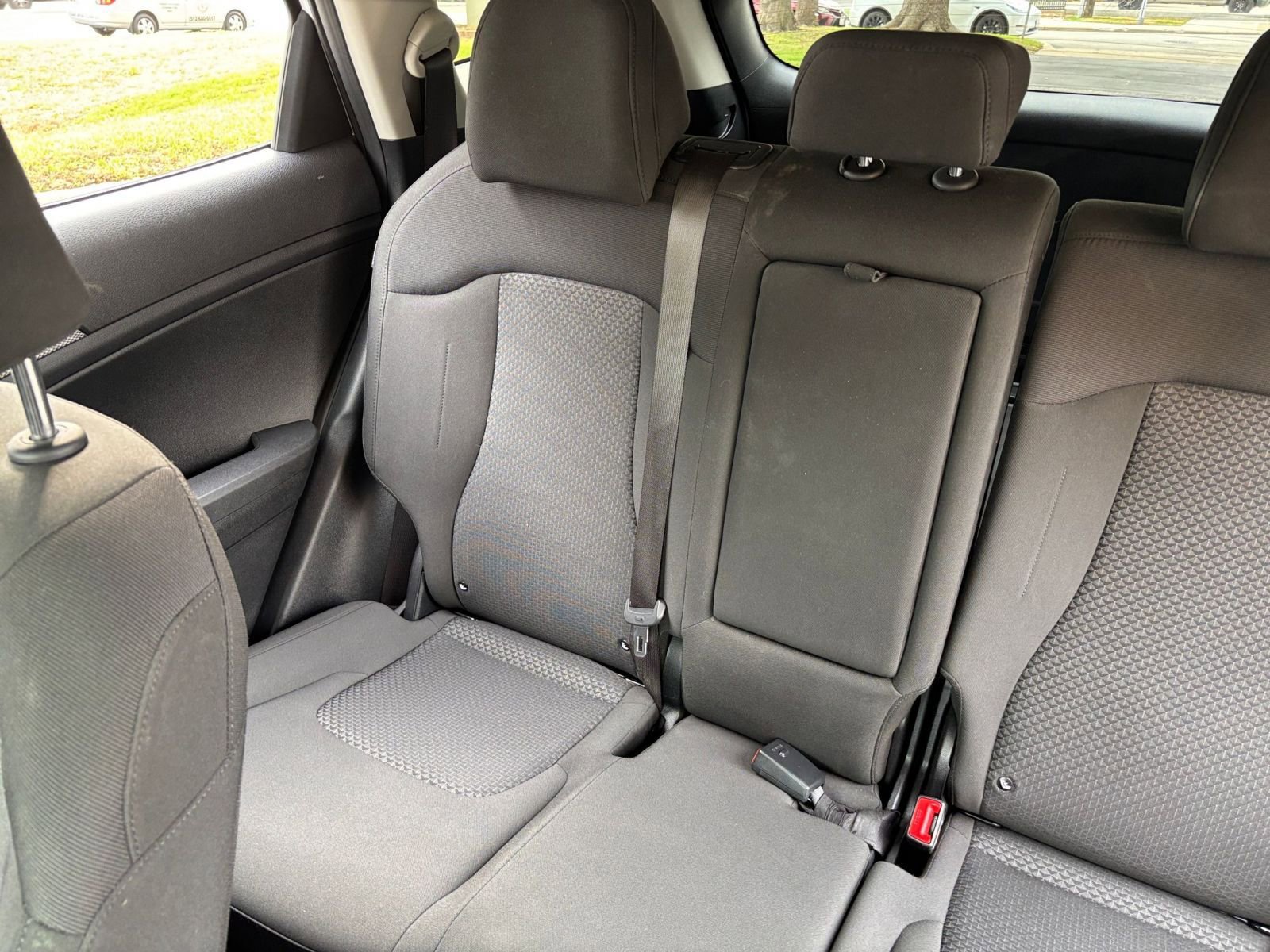 Thumbnail: 2025 Kia Sportage - 34