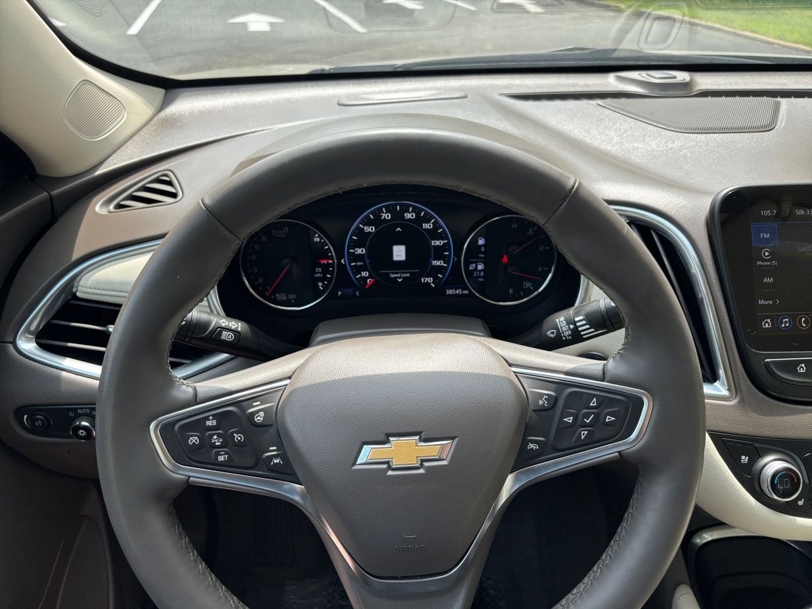 2024 Chevrolet Malibu LT 28