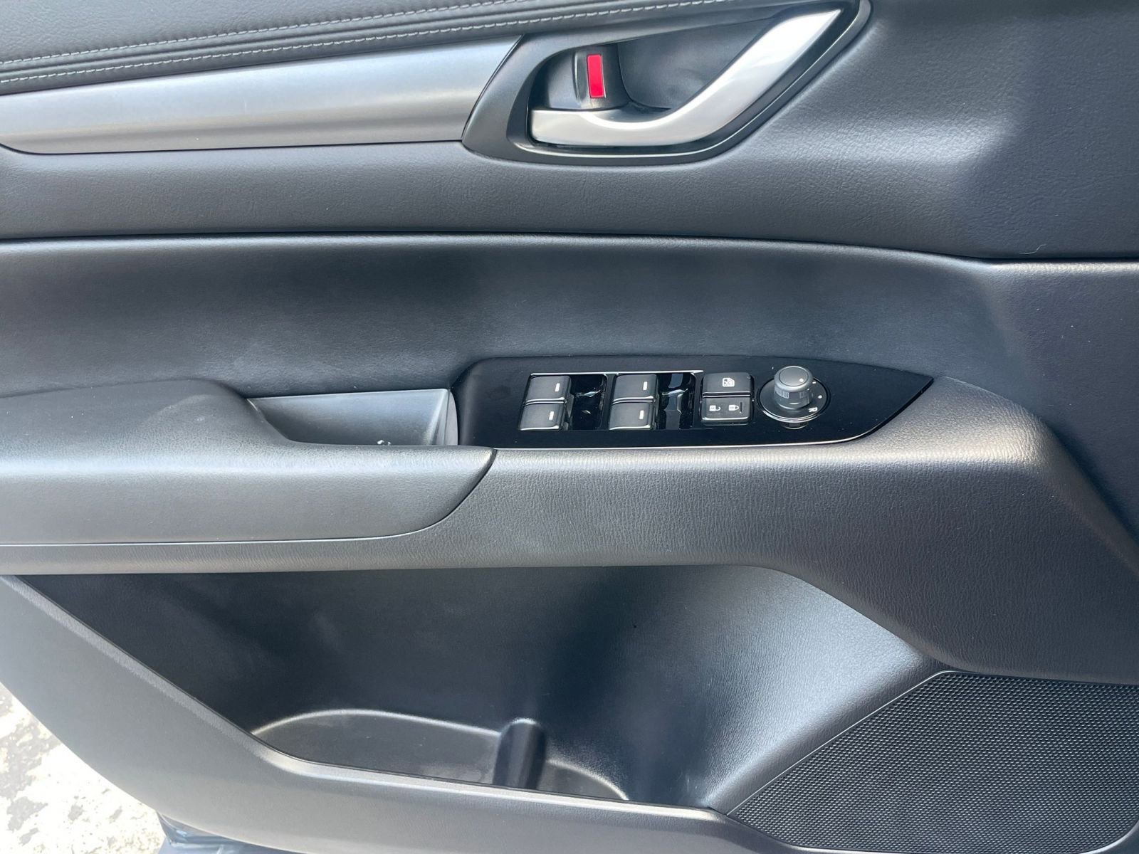 Thumbnail: 2025 Mazda CX-5 - 21