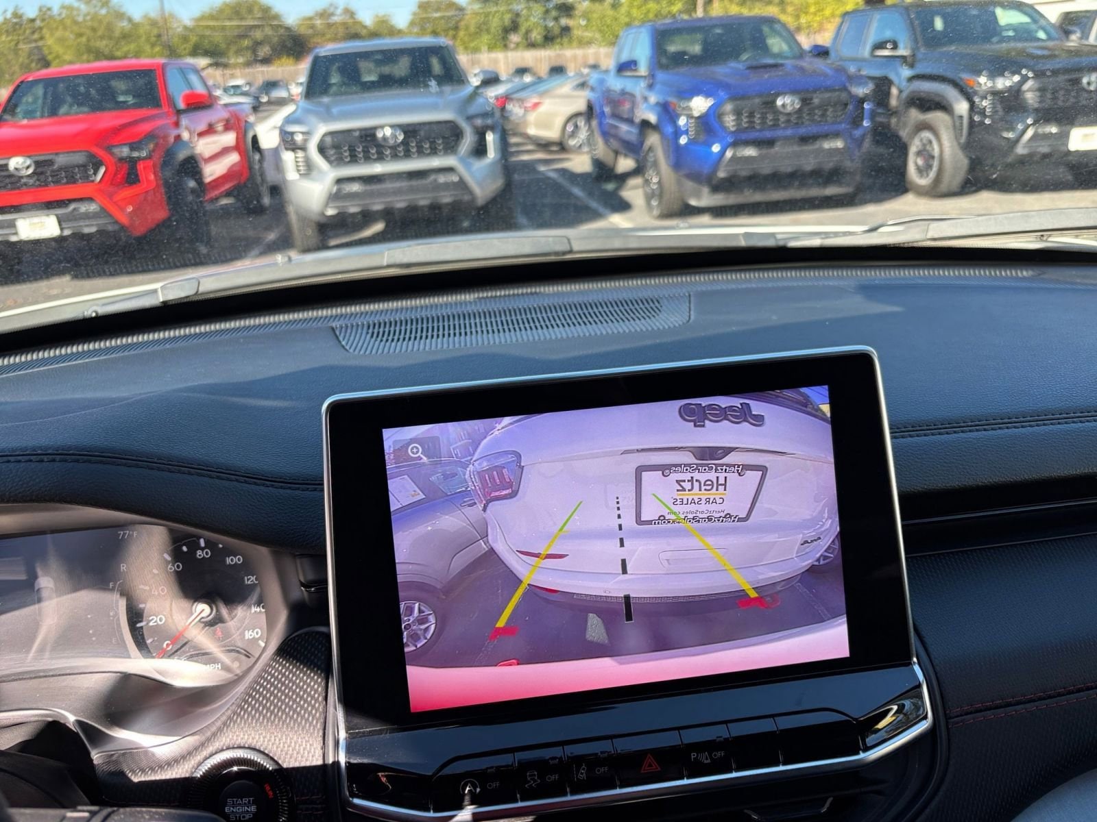 Thumbnail: 2025 Jeep Compass - 17