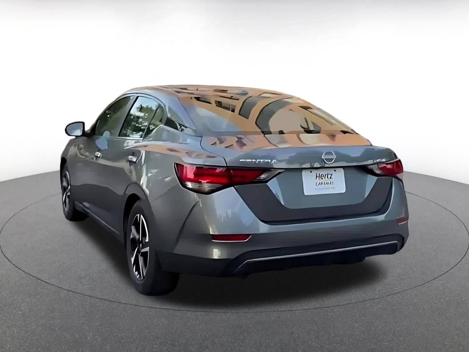 Thumbnail: 2025 Nissan Sentra - 11