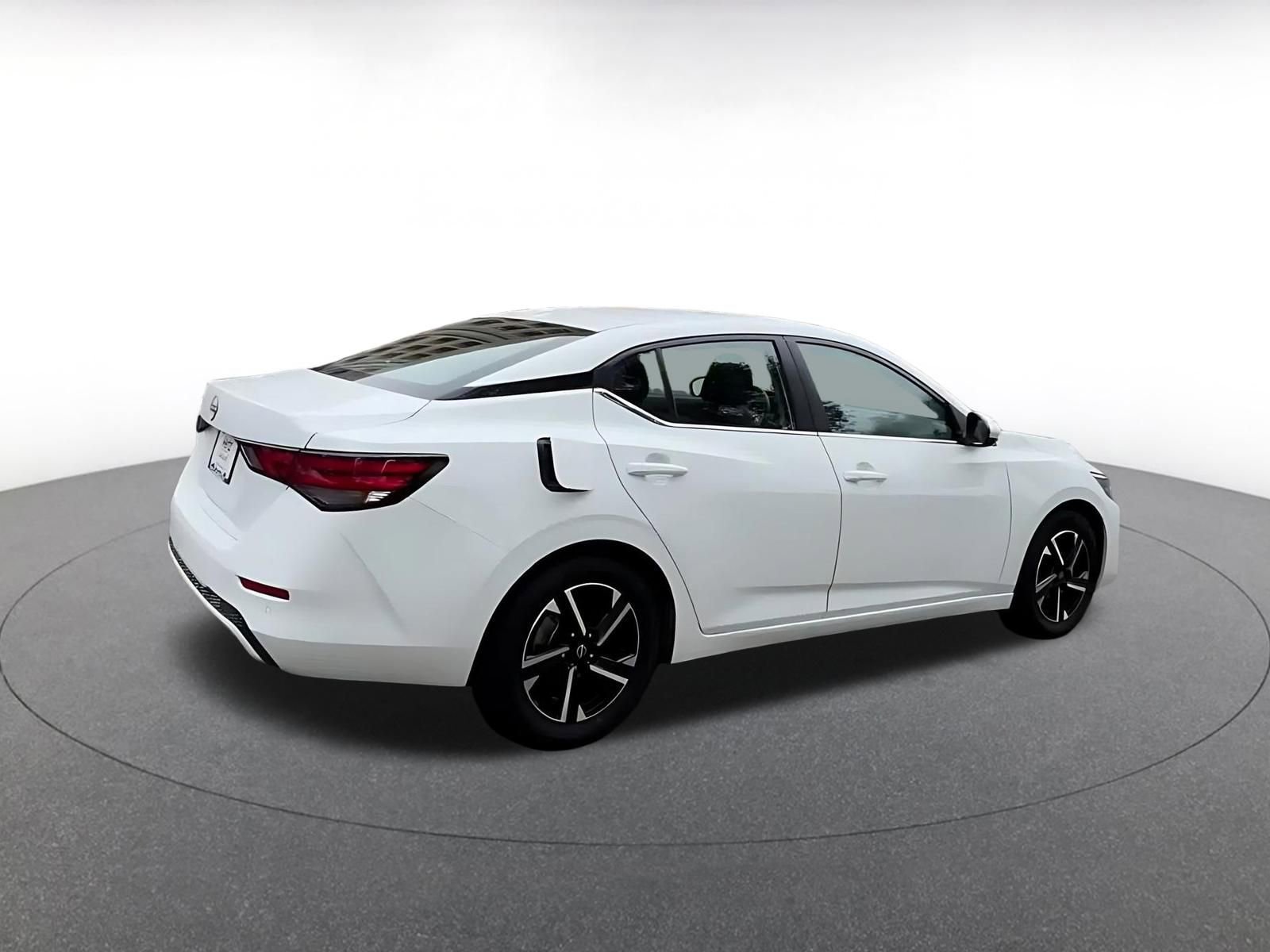 Thumbnail: 2025 Nissan Sentra - 13