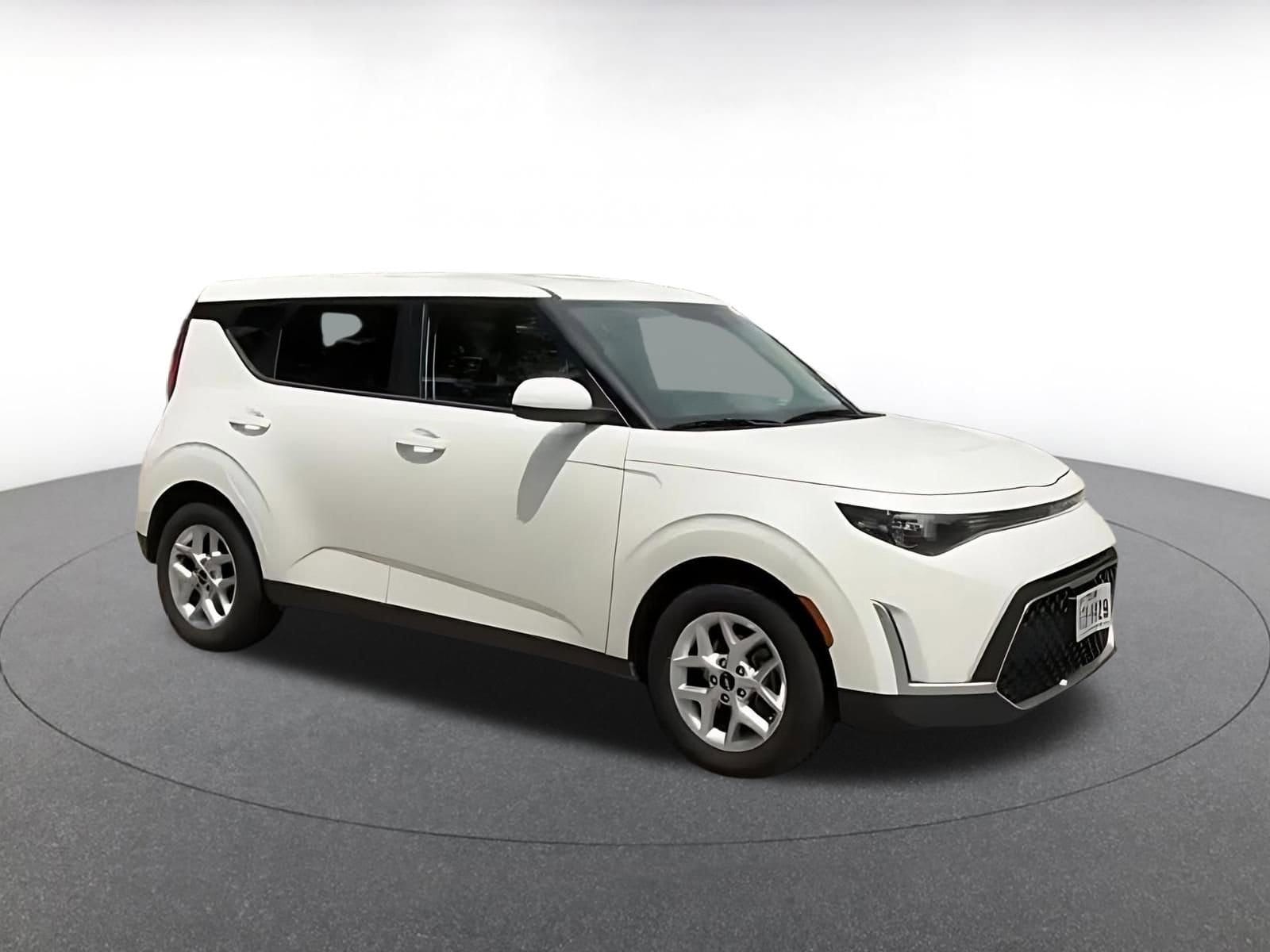 Thumbnail: 2025 Kia Soul - 2