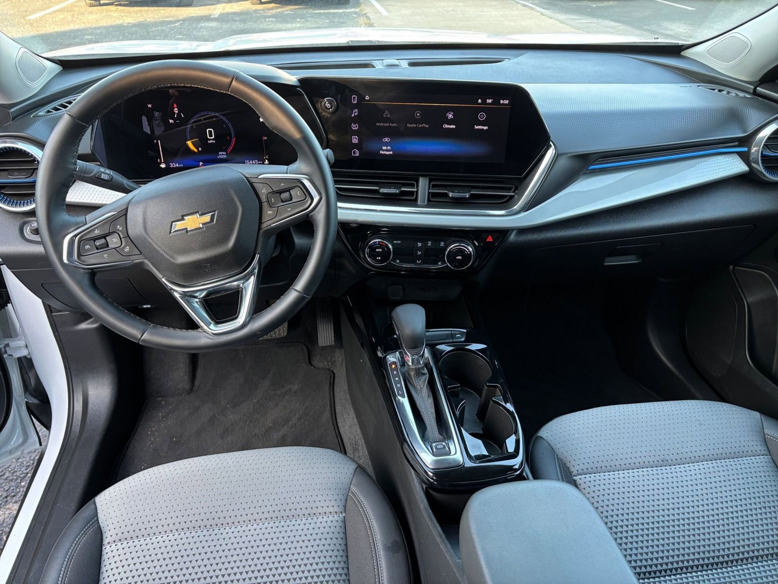 Thumbnail: 2025 Chevrolet Trax - 27