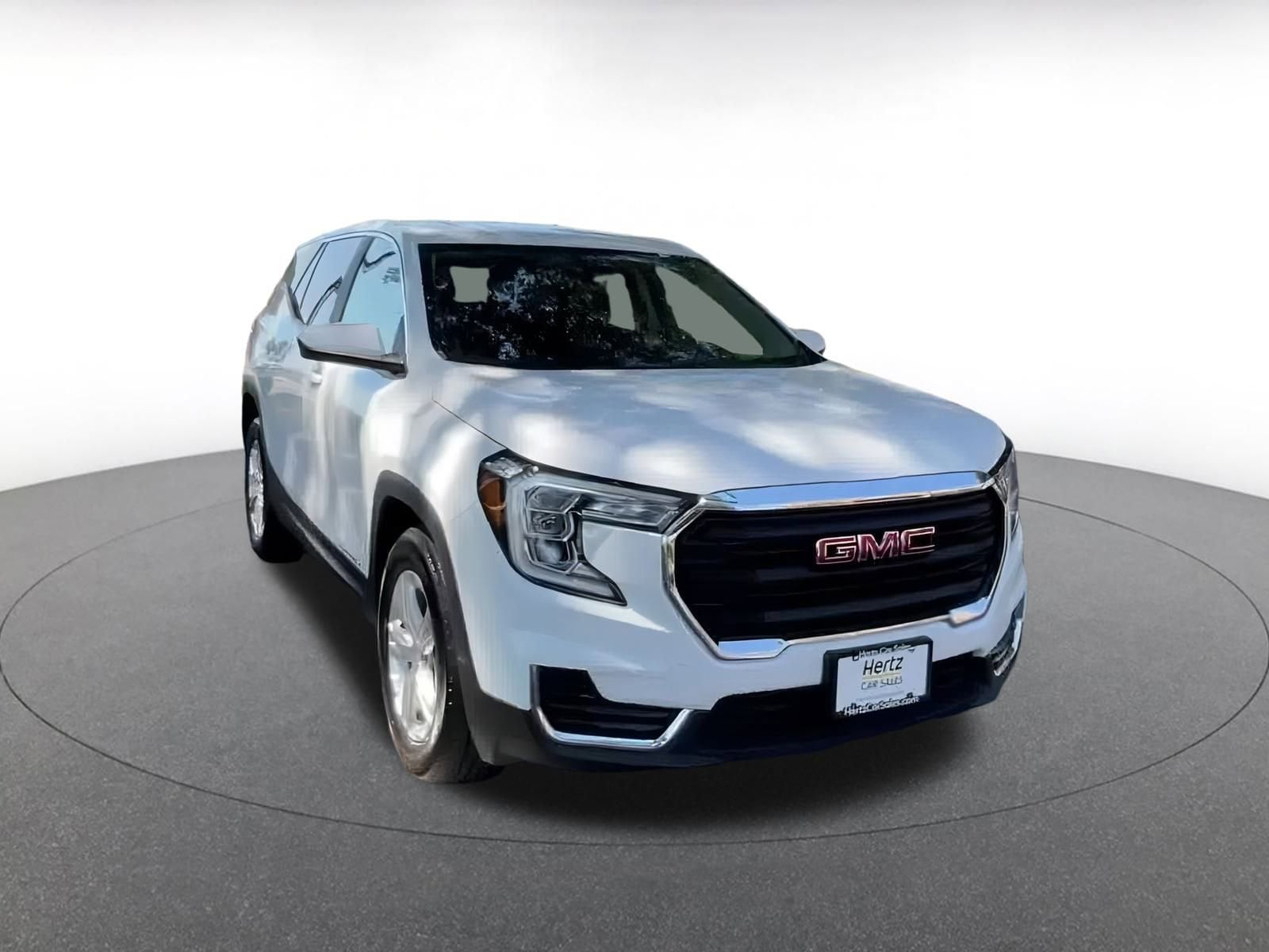 Thumbnail: 2024 GMC Terrain - 3