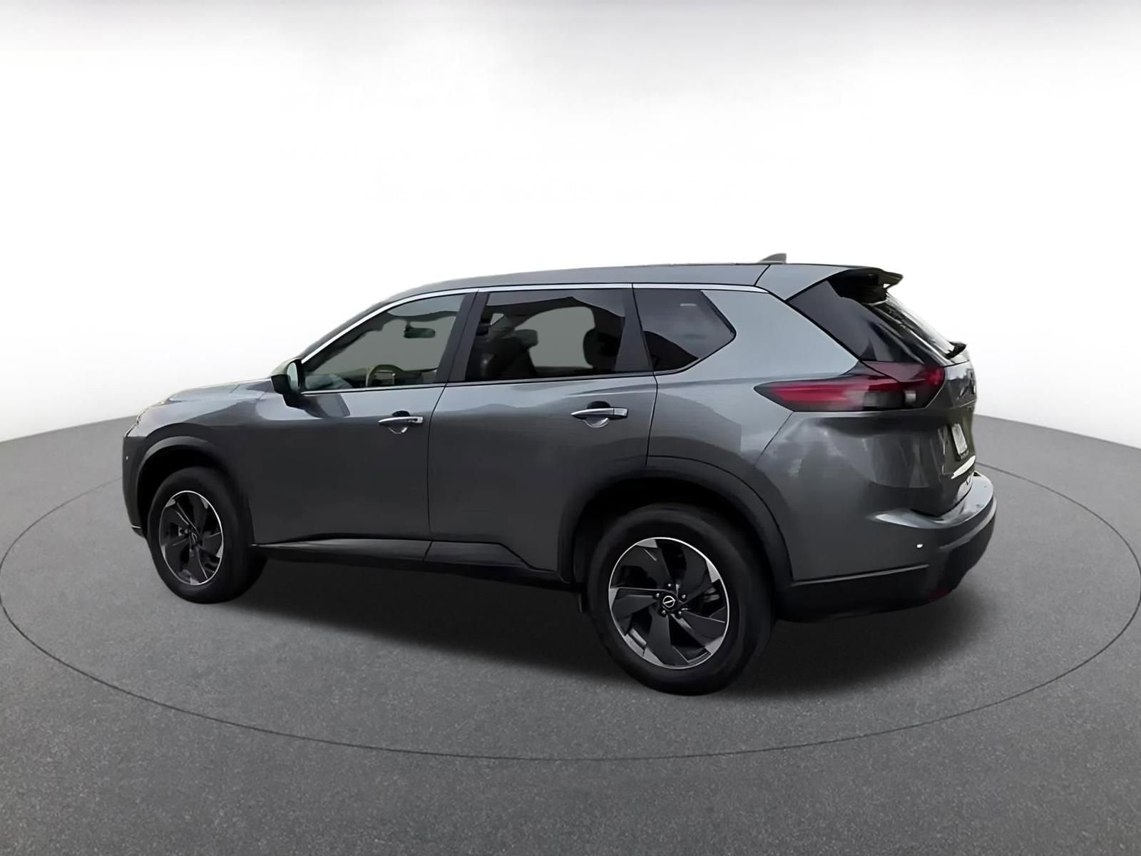 Thumbnail: 2025 Nissan Rogue - 10