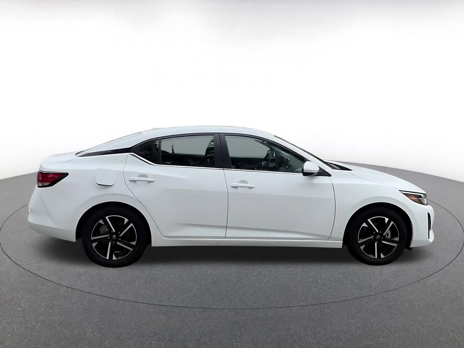 Thumbnail: 2025 Nissan Sentra - 16