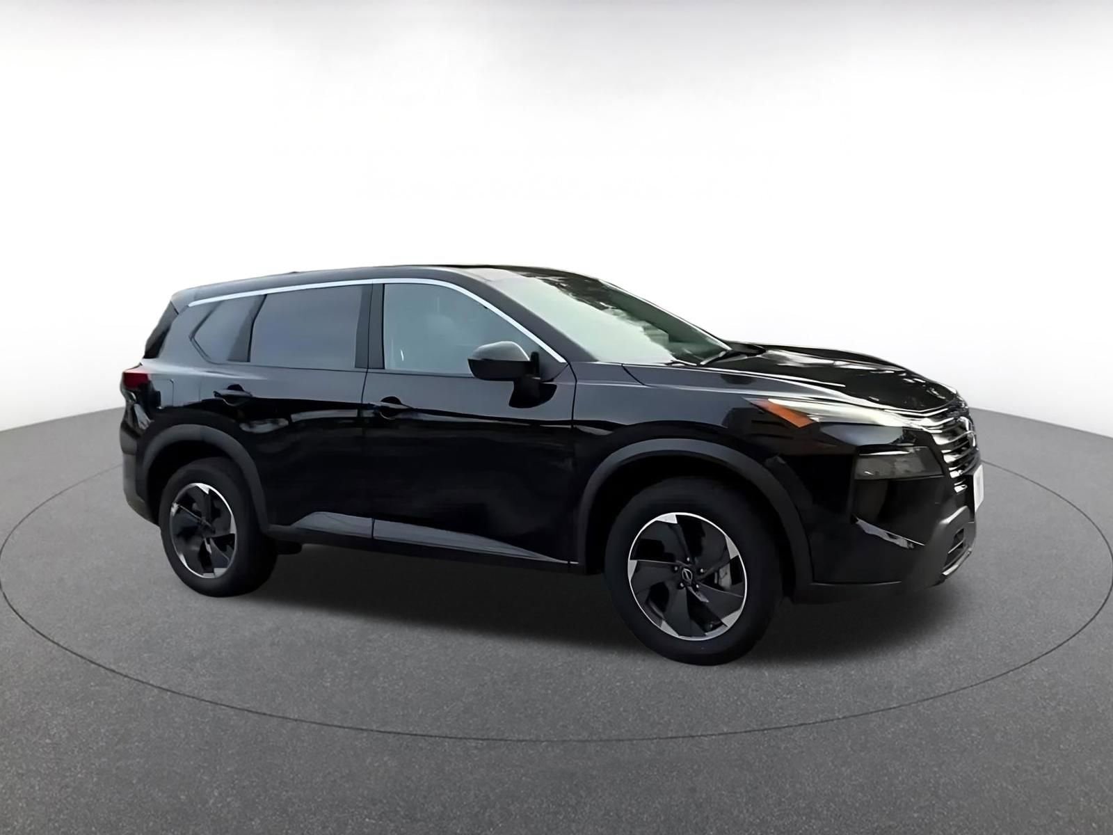 Thumbnail: 2025 Nissan Rogue - 2