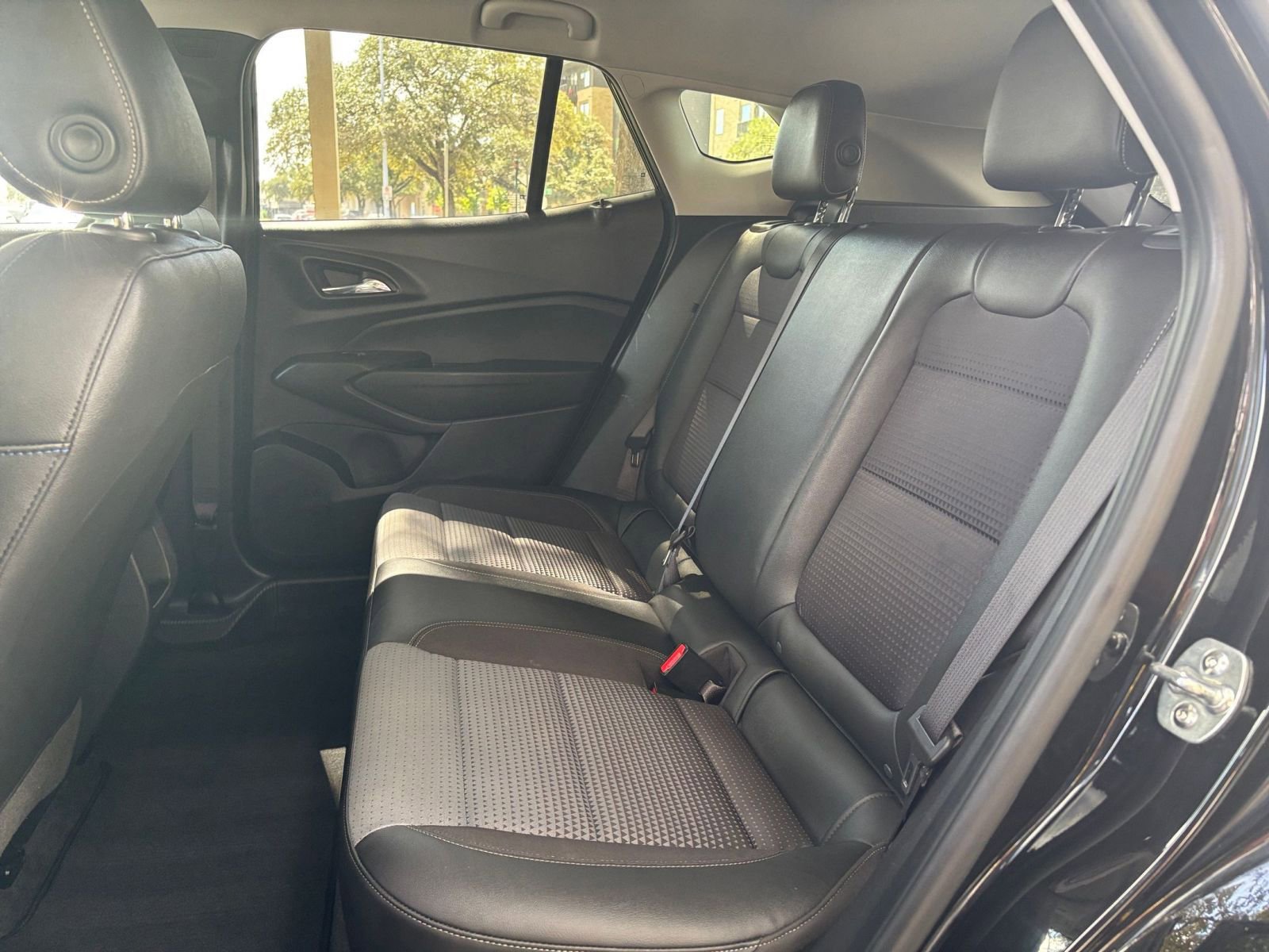 Thumbnail: 2025 Chevrolet Trax - 20