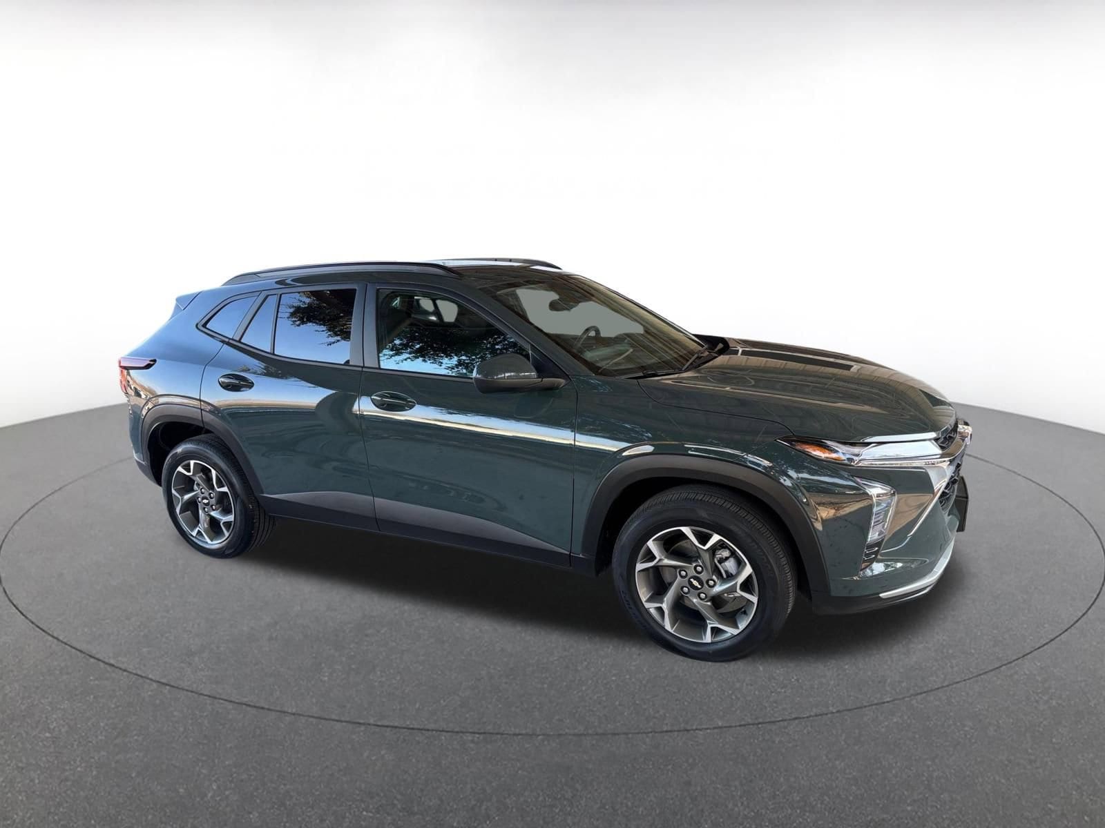 Thumbnail: 2025 Chevrolet Trax - 1