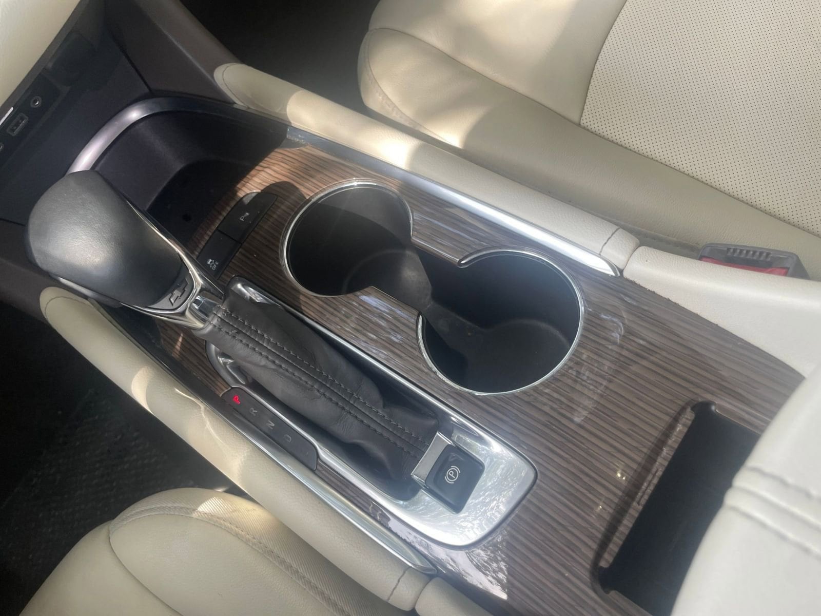 Thumbnail: 2024 Chevrolet Malibu - 35
