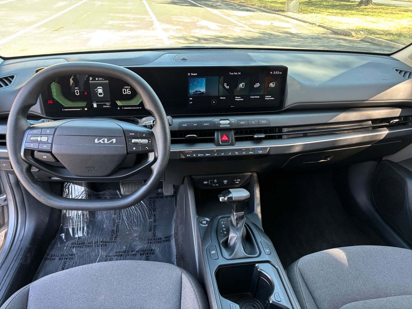 Thumbnail: 2025 Kia K4 - 28