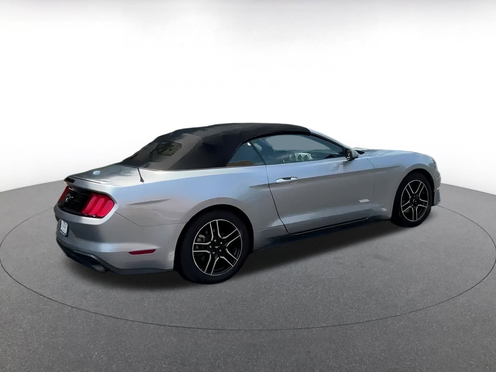 Thumbnail: 2023 Ford Mustang - 15