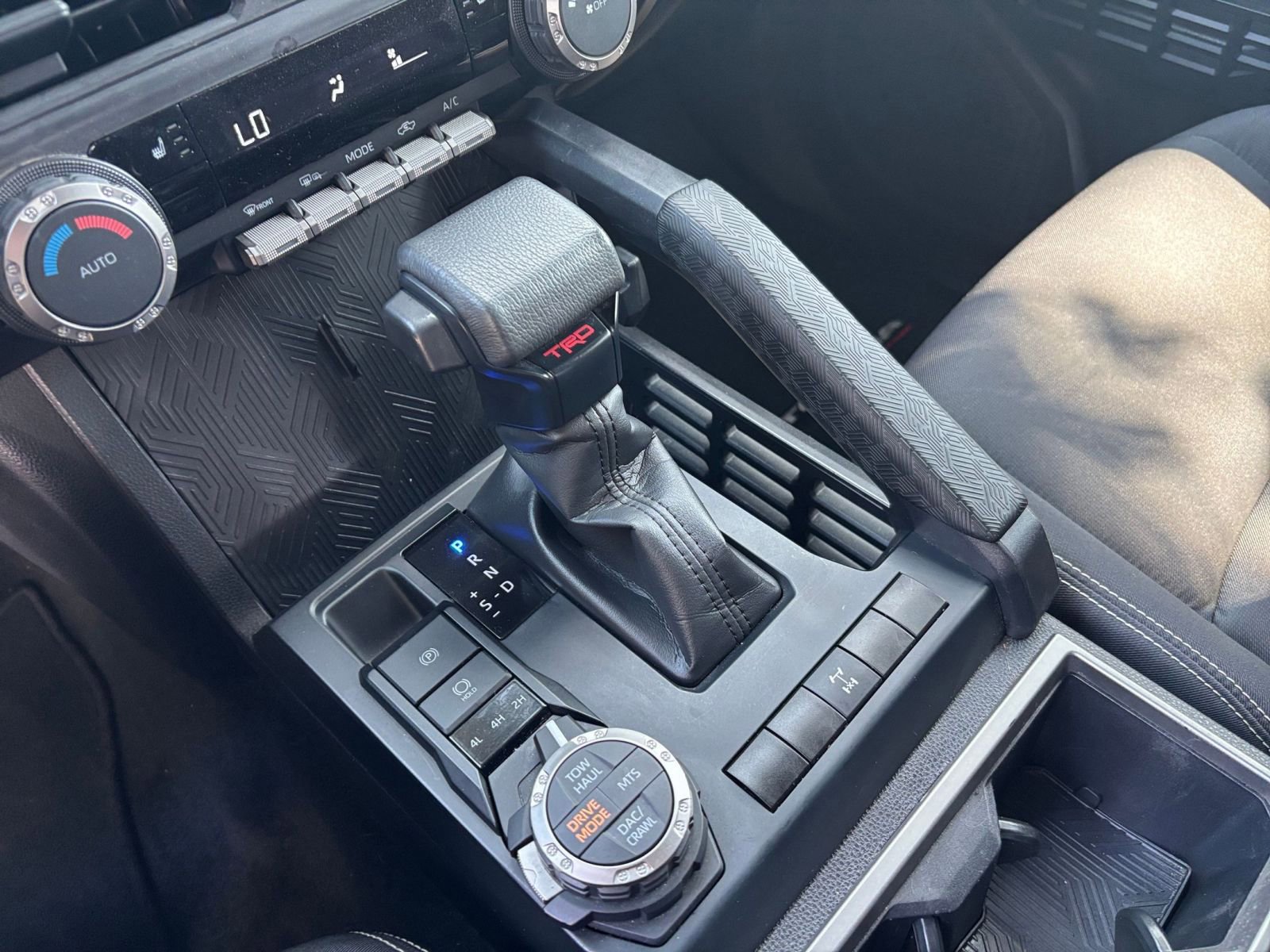 Thumbnail: 2024 Toyota Tacoma - 35