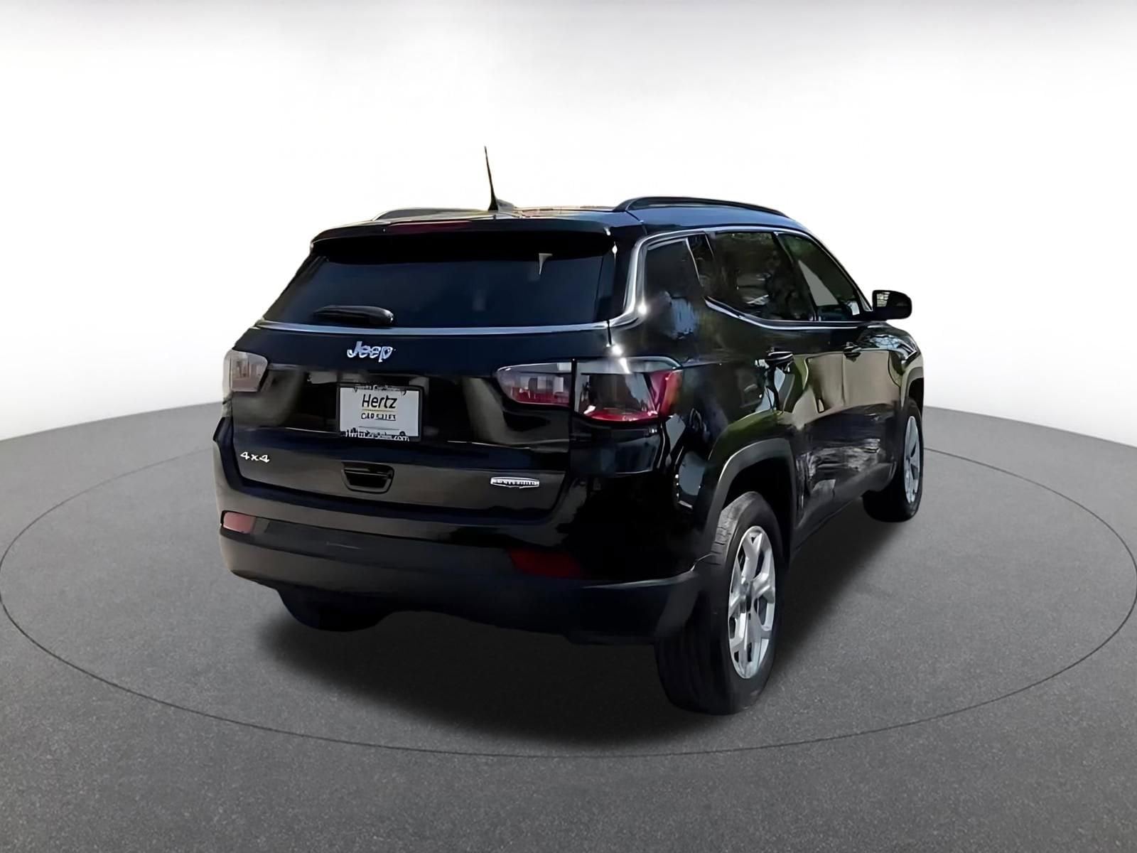 Thumbnail: 2025 Jeep Compass - 13