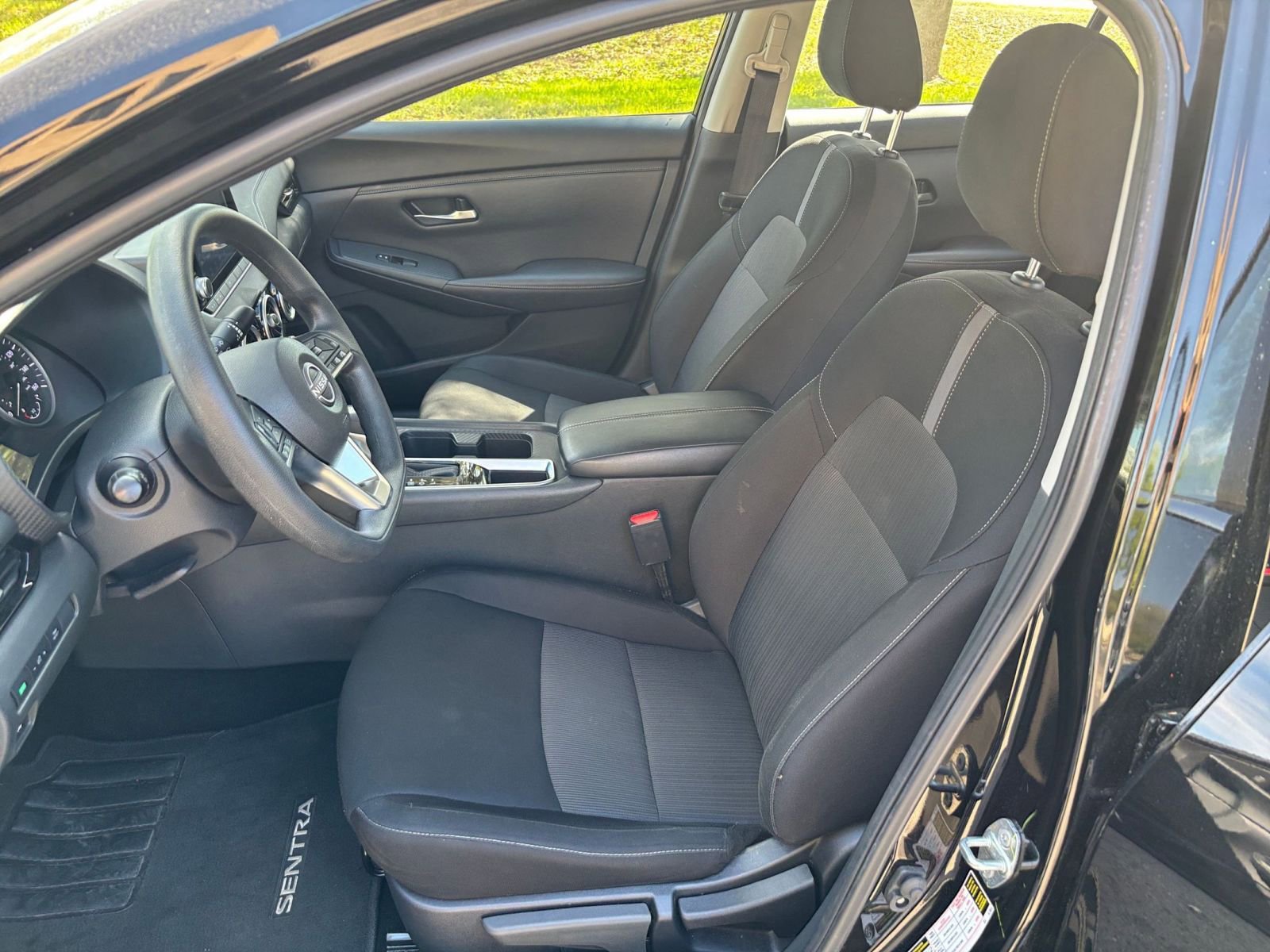 Thumbnail: 2025 Nissan Sentra - 31