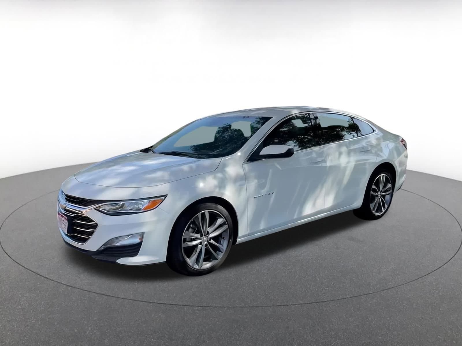 Thumbnail: 2024 Chevrolet Malibu - 6
