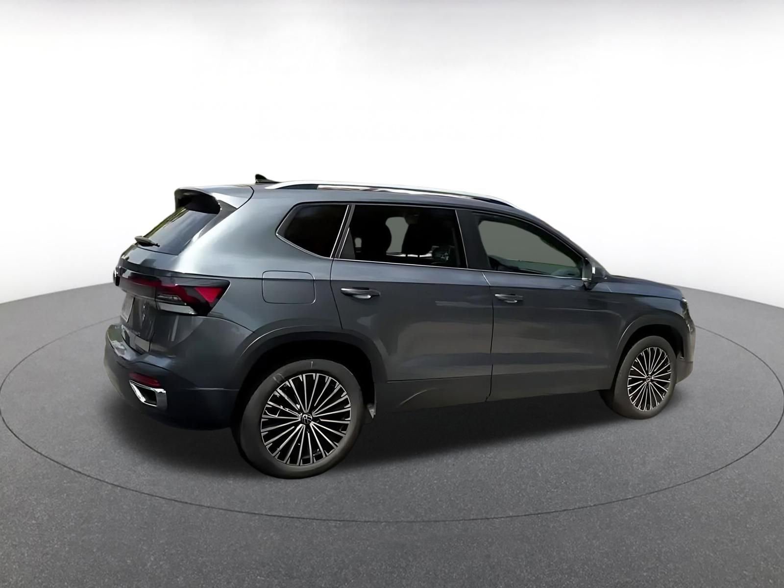 Thumbnail: 2025 Volkswagen Taos - 13
