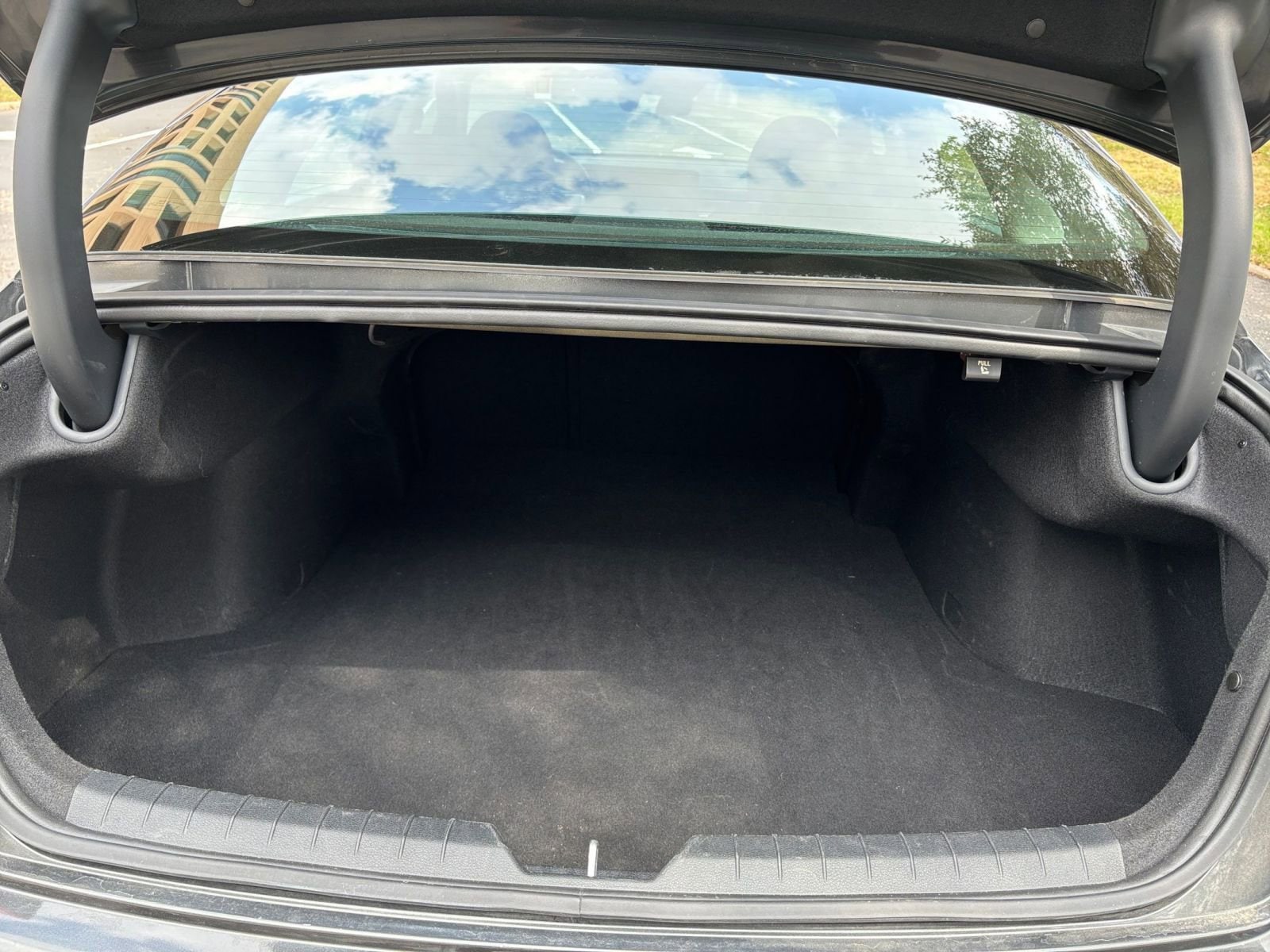 Thumbnail: 2025 Kia K5 - 26