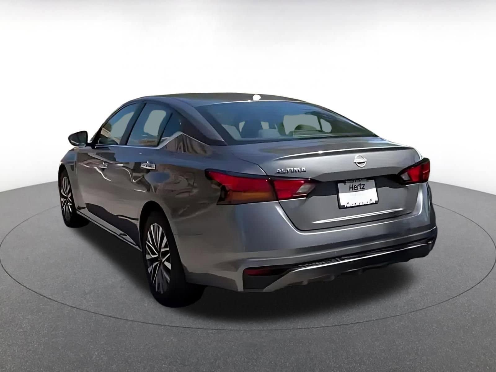 Thumbnail: 2025 Nissan Altima - 10