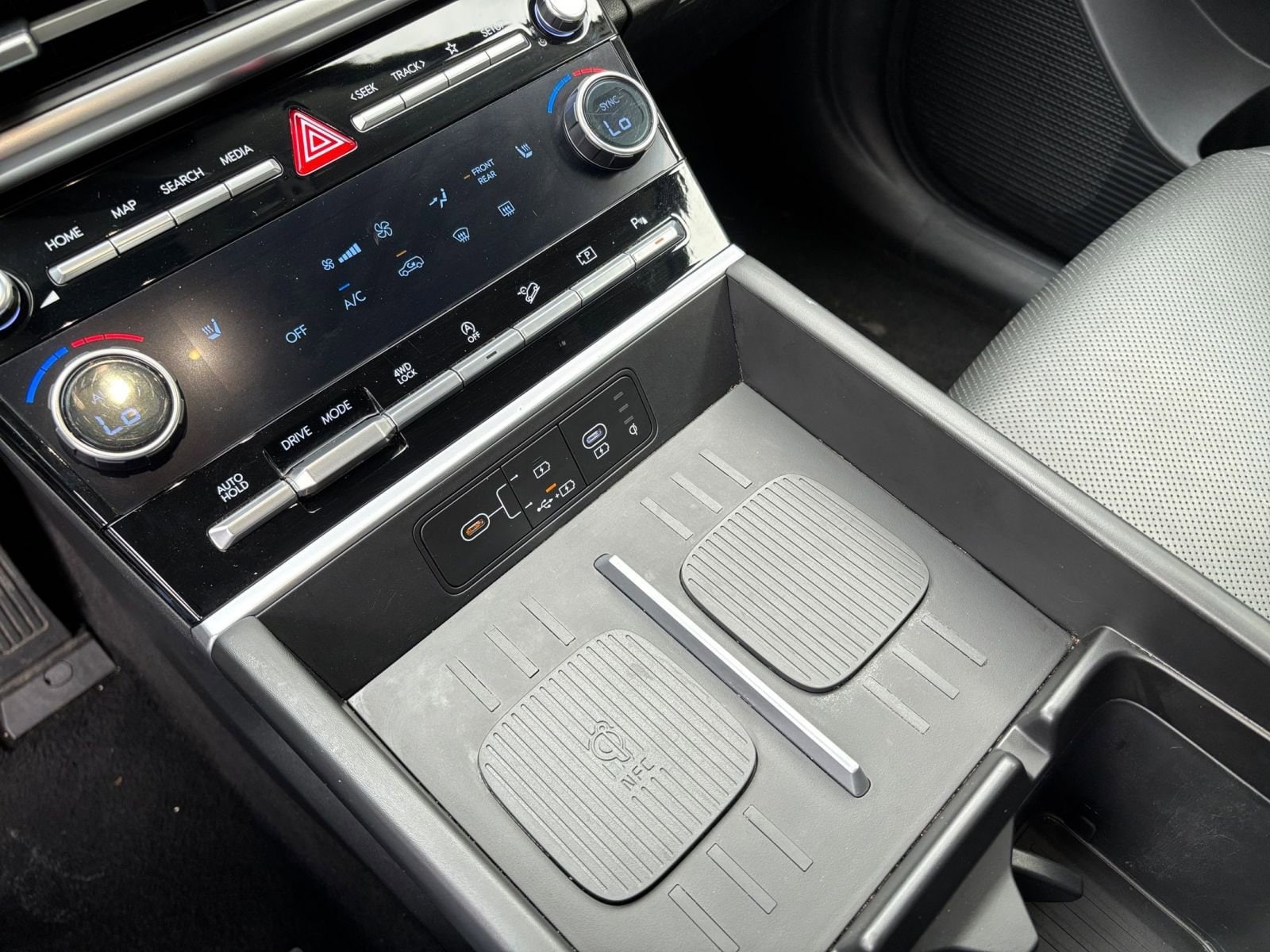 Thumbnail: 2025 Hyundai Santa Fe - 35