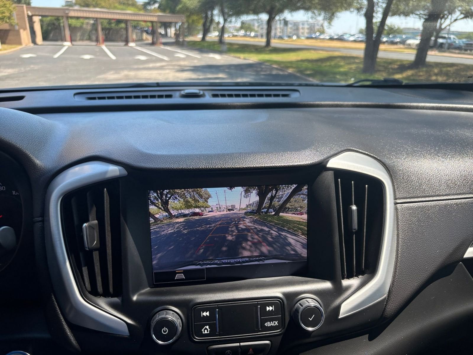 Thumbnail: 2023 GMC Terrain - 17