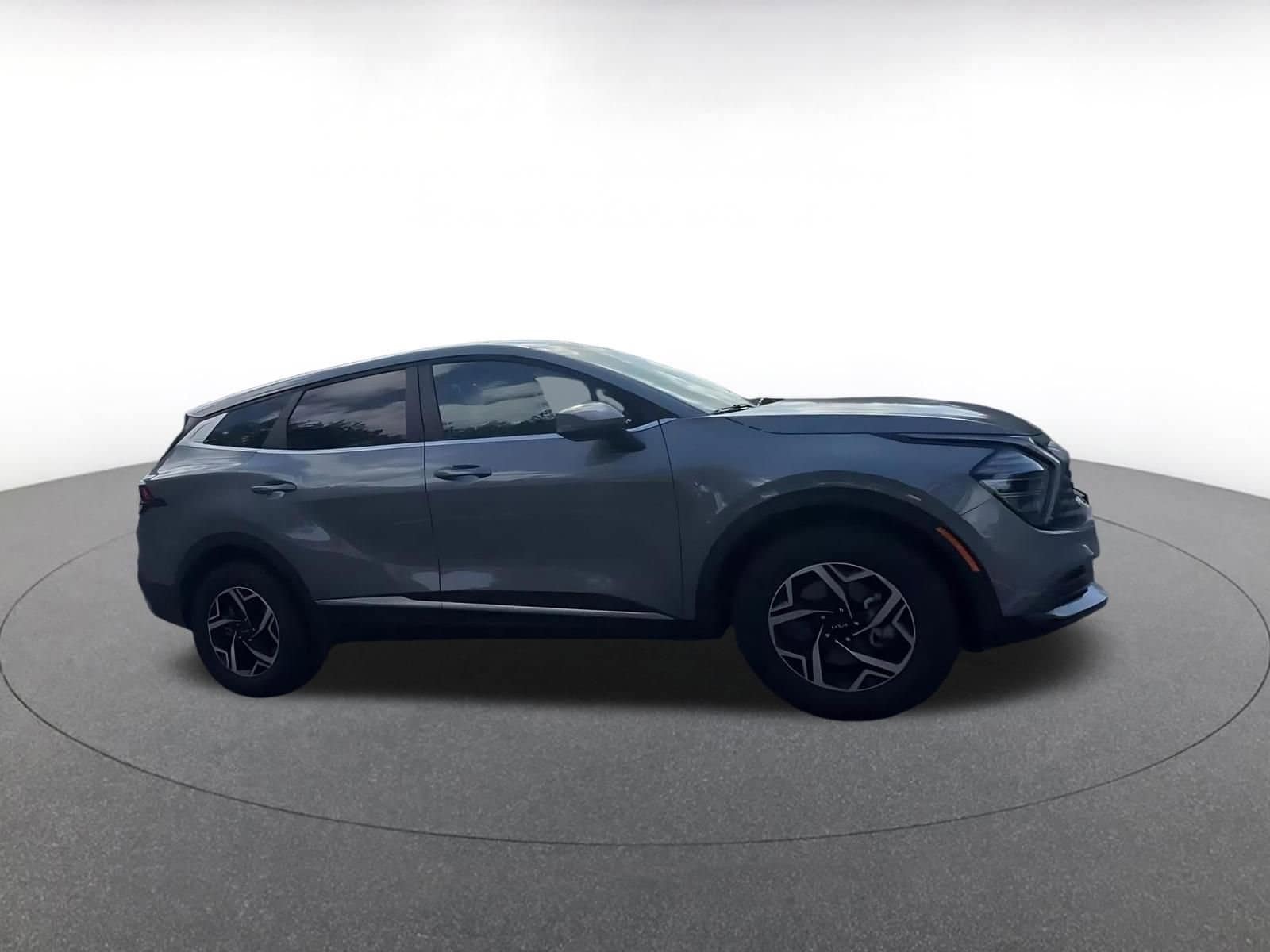 Thumbnail: 2025 Kia Sportage - 2