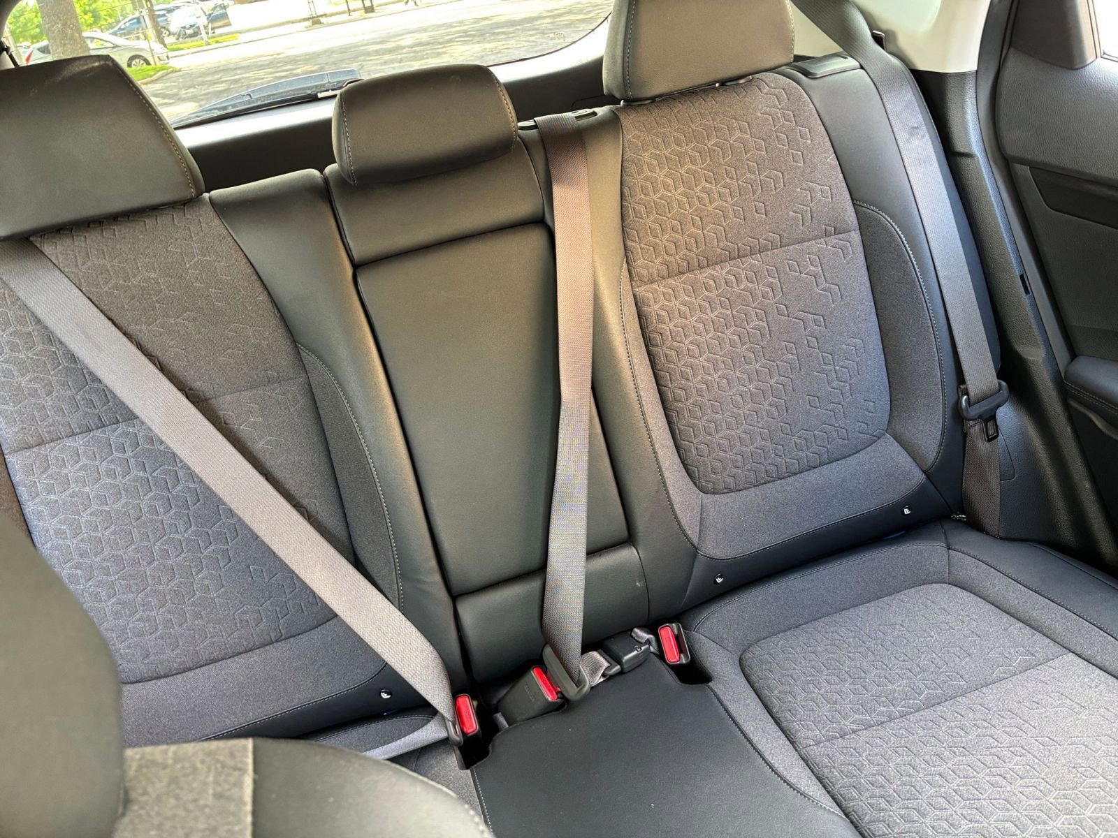 Thumbnail: 2025 Kia Seltos - 32