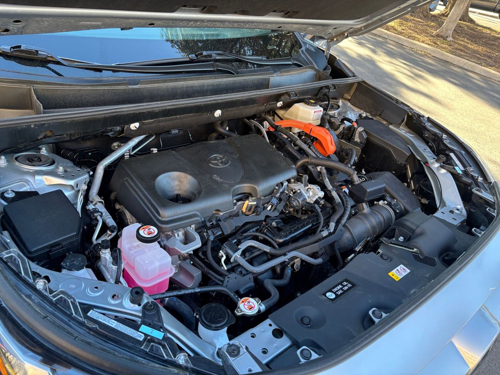 Thumbnail: 2025 Toyota RAV4 - 27