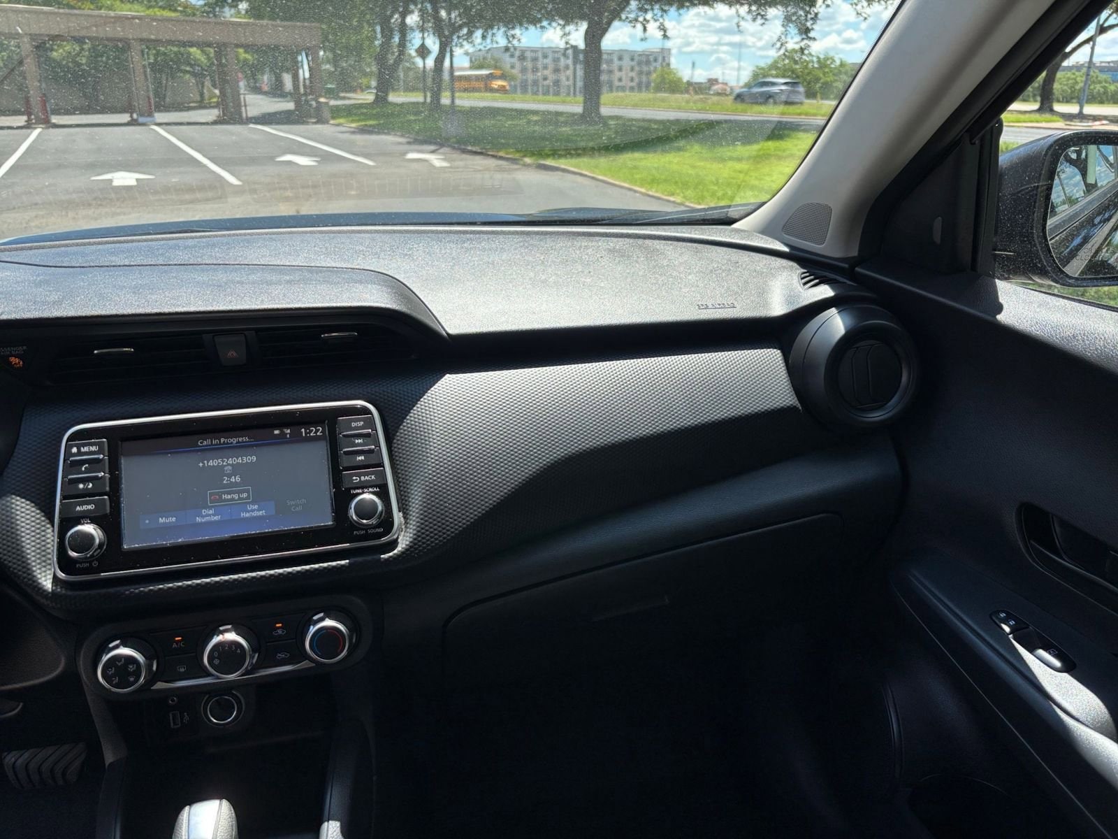 2024 Nissan Kicks S 29