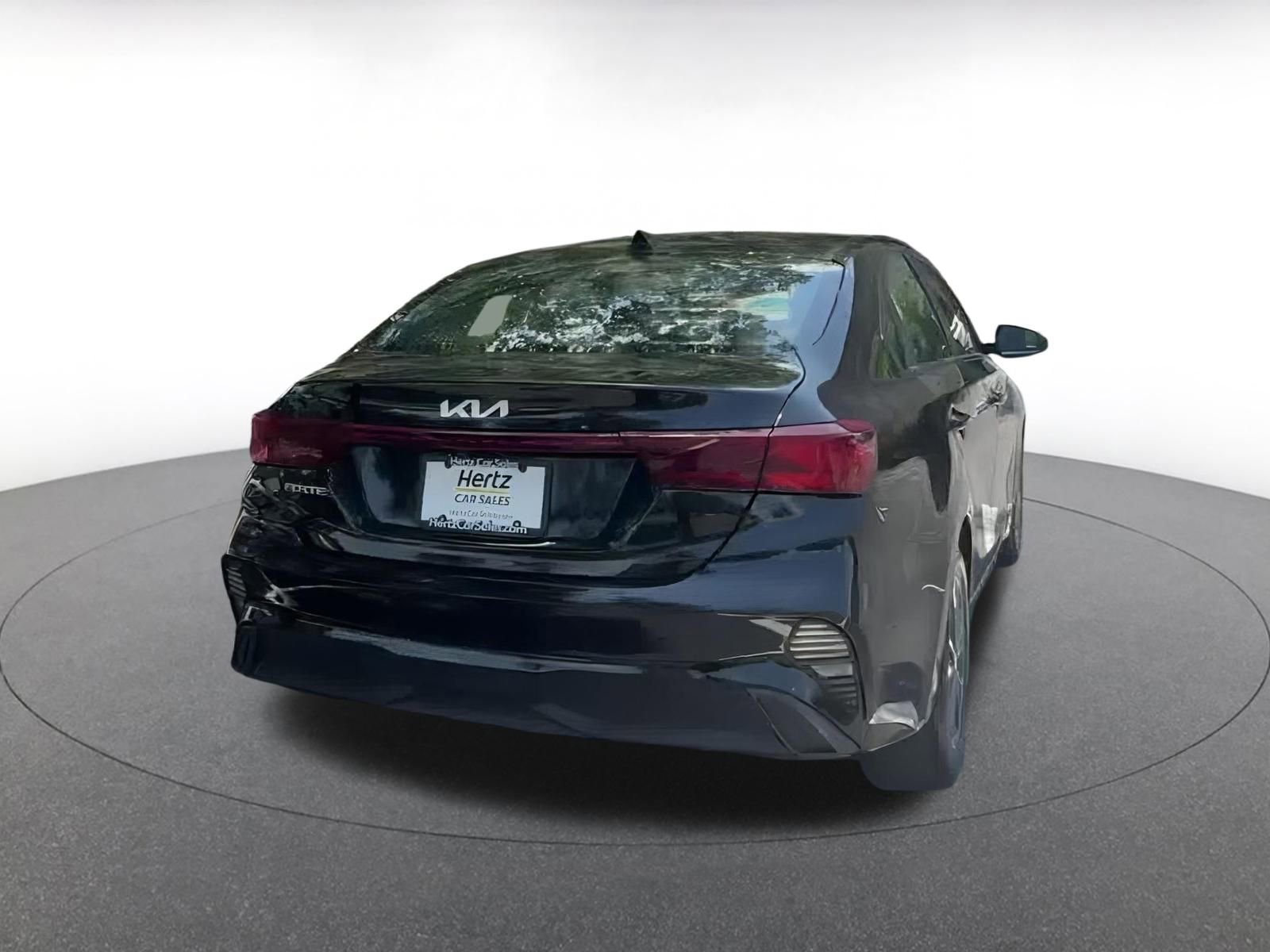 Thumbnail: 2023 Kia Forte - 12