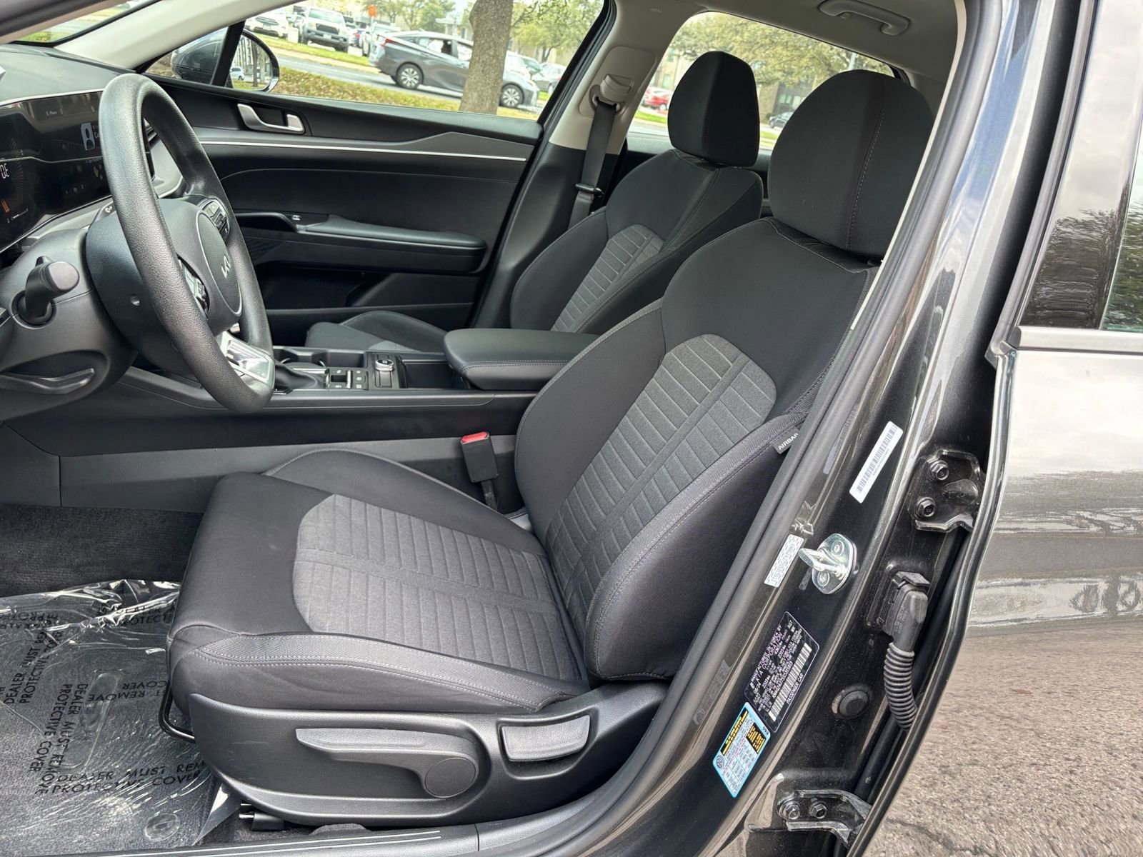 Thumbnail: 2025 Kia K5 - 31