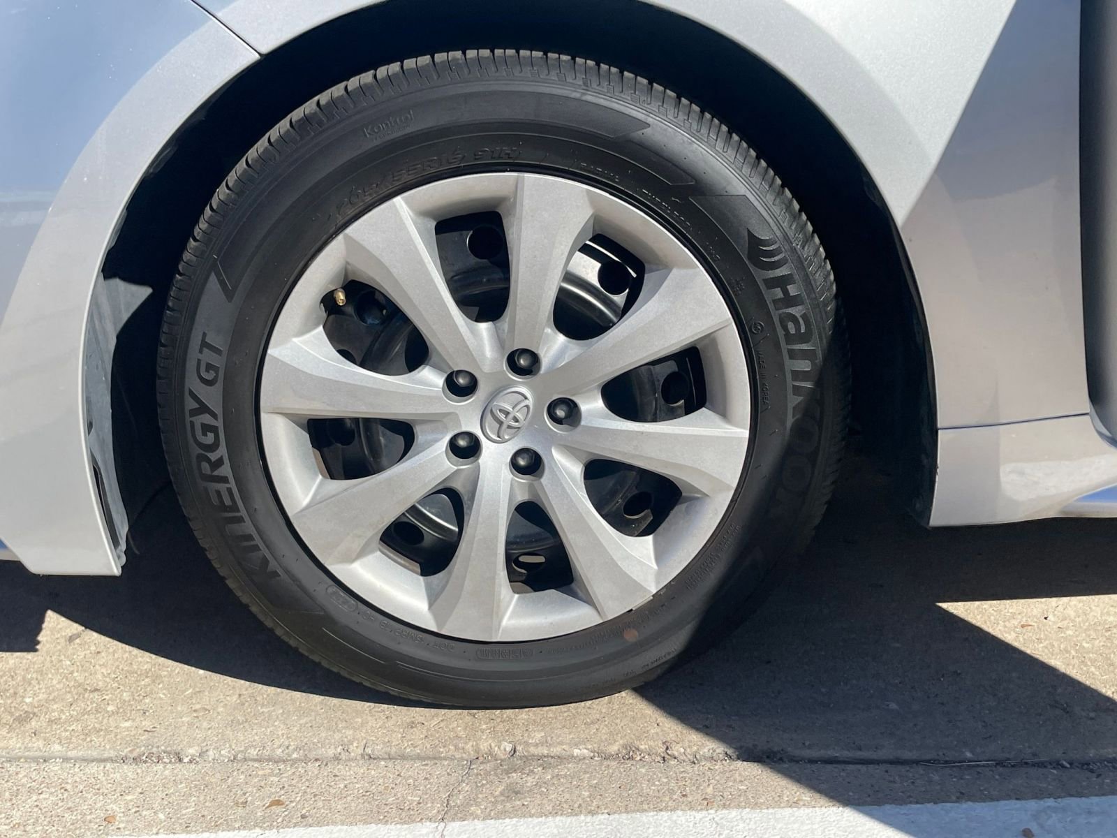 Thumbnail: 2025 Toyota Corolla - 23