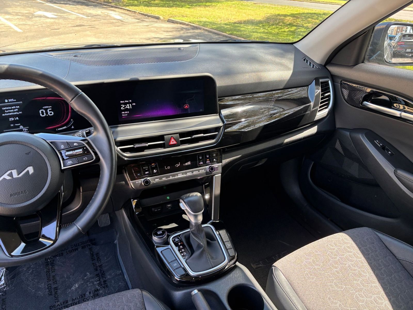 Thumbnail: 2025 Kia Seltos - 30