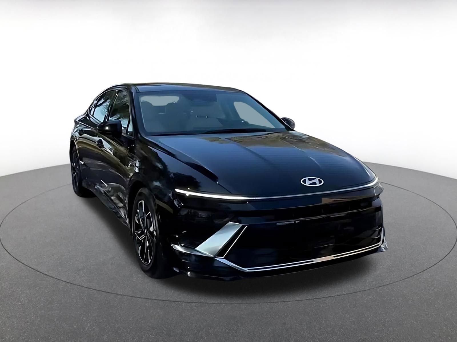 Thumbnail: 2025 Hyundai Sonata - 3