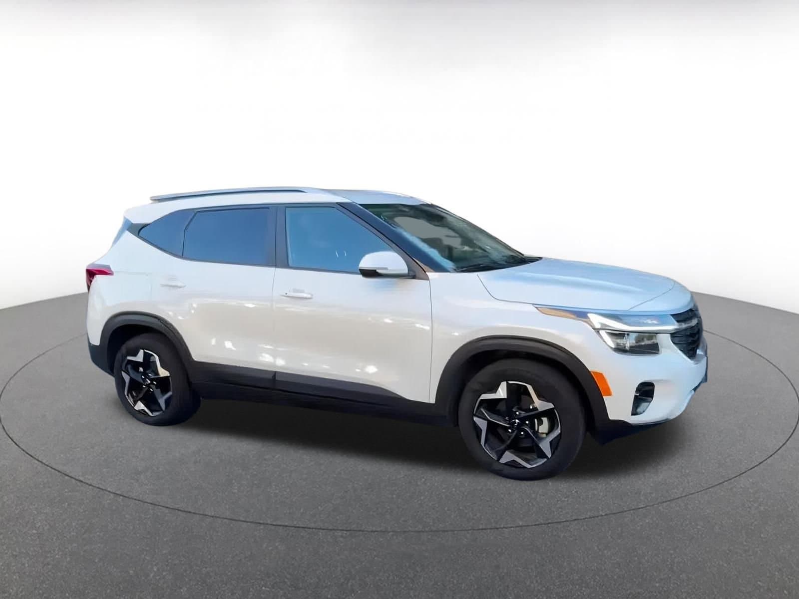 Thumbnail: 2025 Kia Seltos - 2